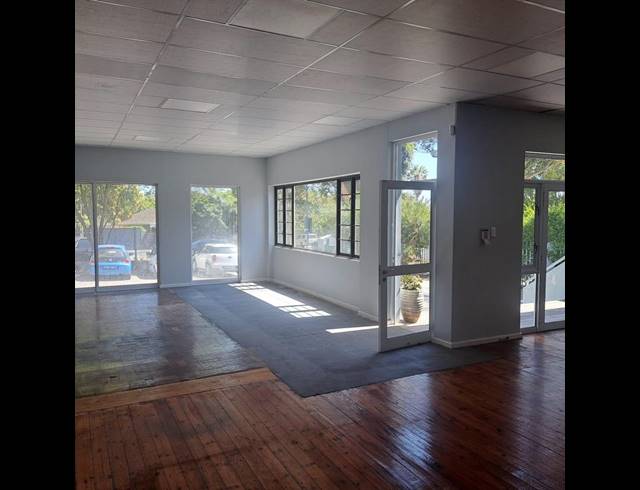 BUSINESS PROPERTY TO RENT IN WALMER